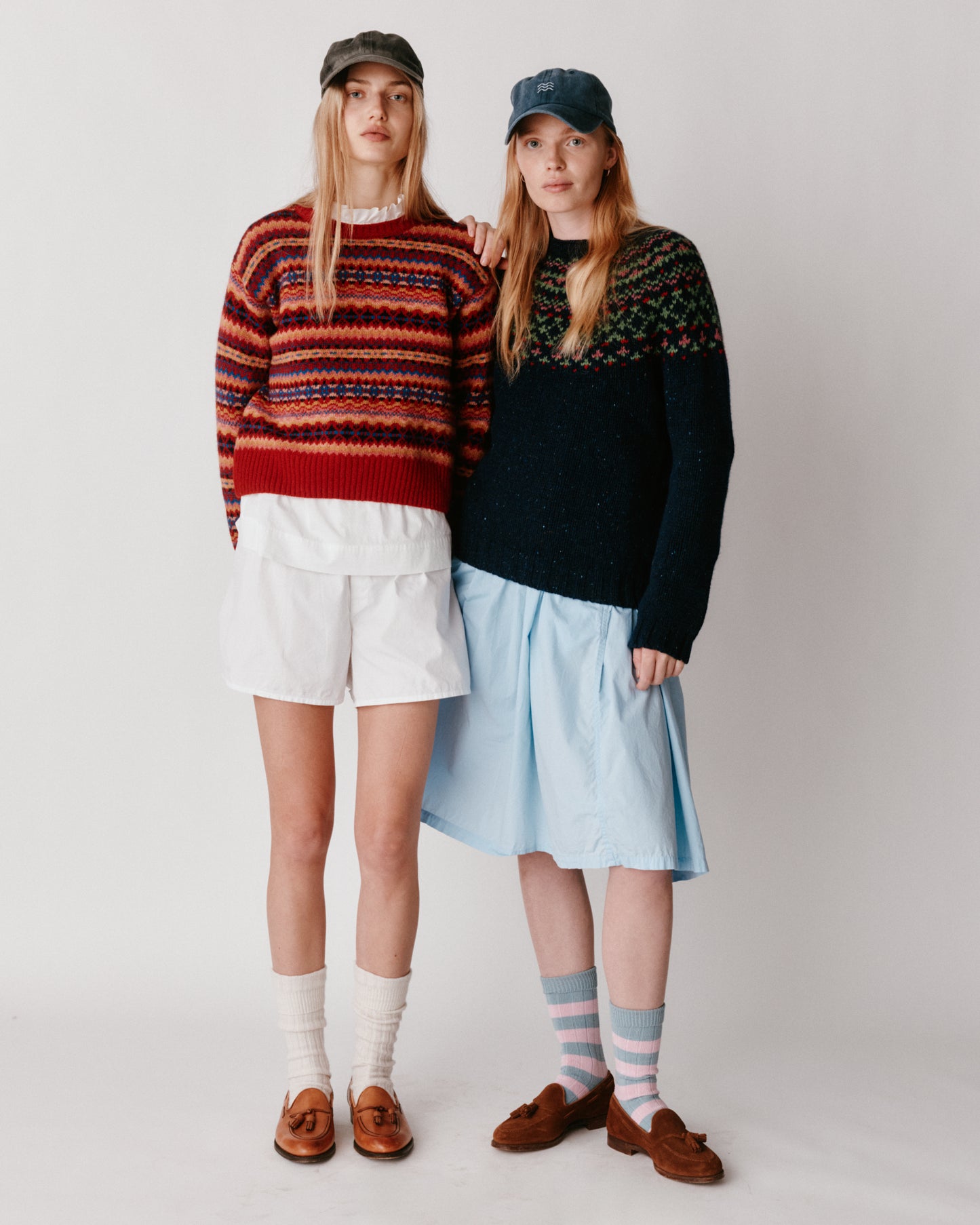 A model wearing a Bosie Luskentyre Chunky Fair Isle Glenugie Nep Women's Sweater in colourJura
