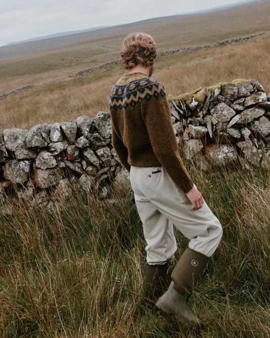 Men's Highland jumper in Moorland from the Bosie Knitwear autumn/winter 2026 collection – pure wool knitwear, knitted in Scotland