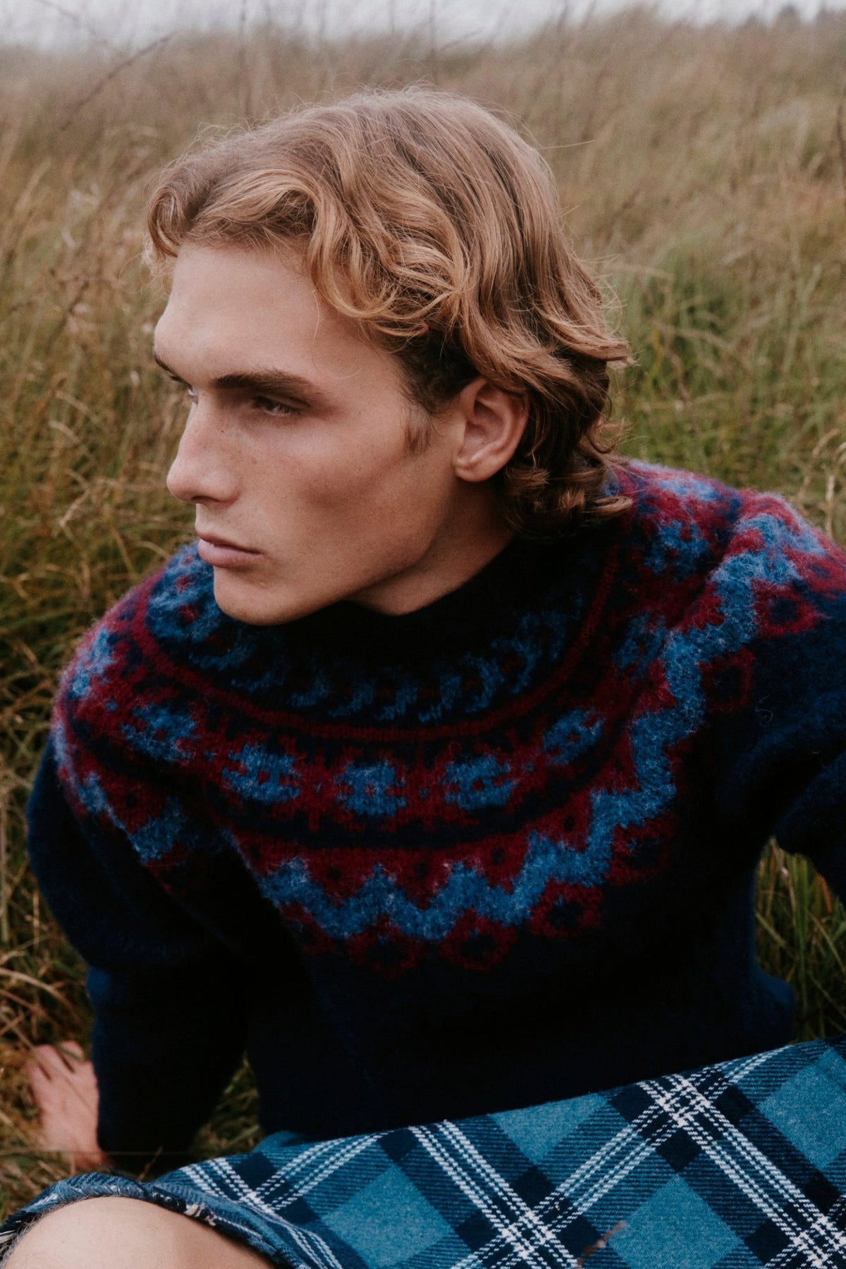 Men's Highland jumper in Navy from the Bosie Knitwear autumn/winter 2026 collection – pure wool knitwear, knitted in Scotland