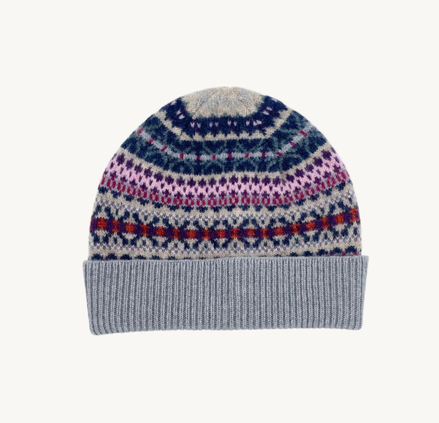 Flatbed Photograph of a Cruden Fairisle Lambswool Hat in Silver Grey