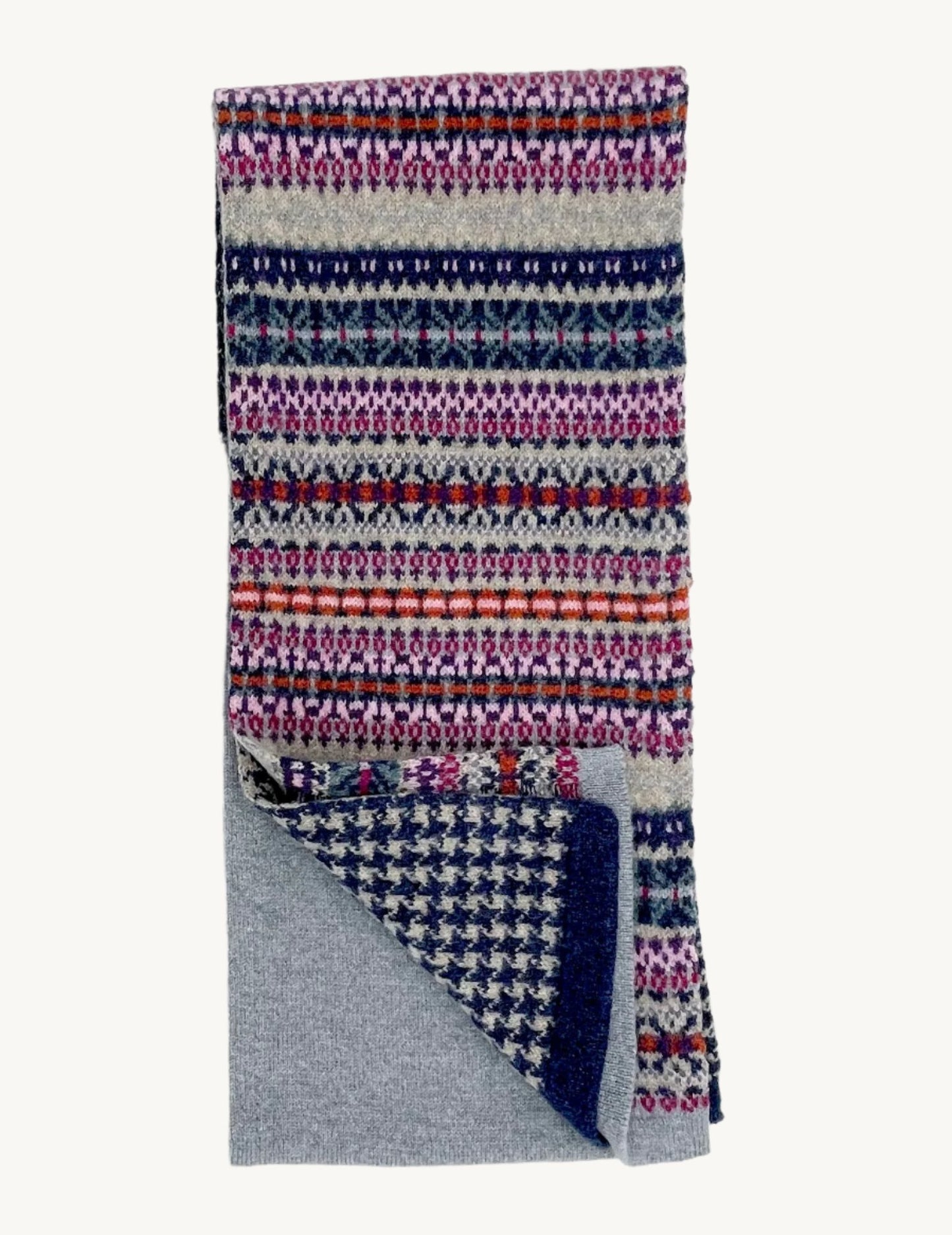 Flatbed Photograph of a Cruden Fairisle Lambswool Scarf in Silver Grey